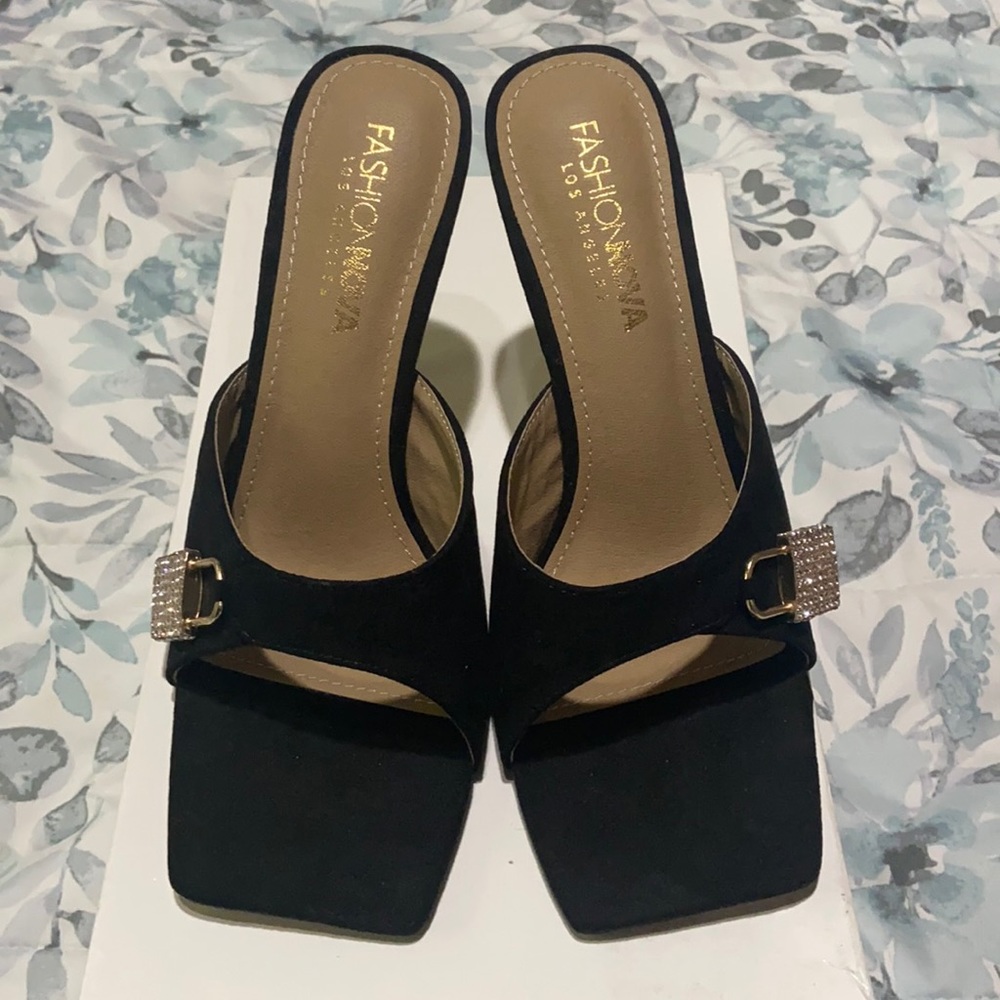 Fashion nova heels